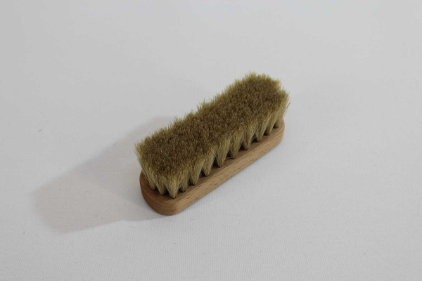 Handbürste 12 cm, geölt / Rosshaar weiß